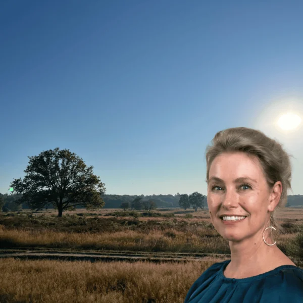 Barbara Doeleman-van Veldhoven voor Hilversumse heide.